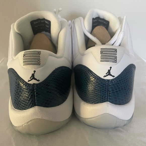 Jordan 11 retro - Picture 5 of 8